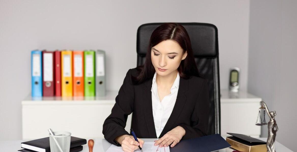 Jakie są najczęstsze usługi oferowane przez notariusza?