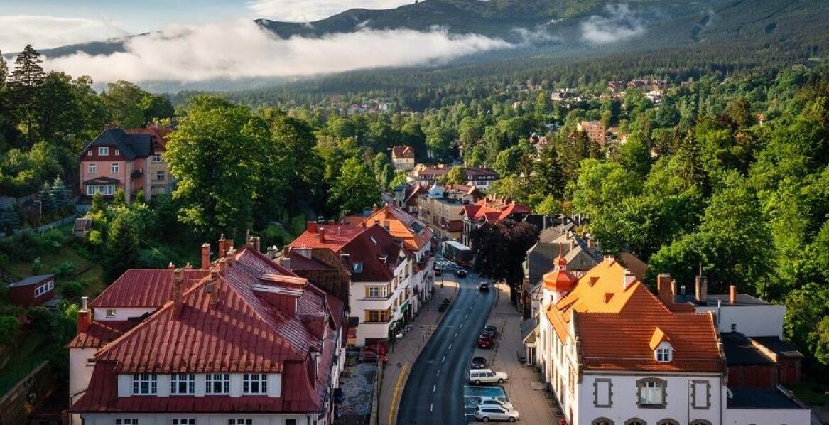 Atrakcje termalne w Szklarskiej Porębie - co wyróżnia to miejsce?