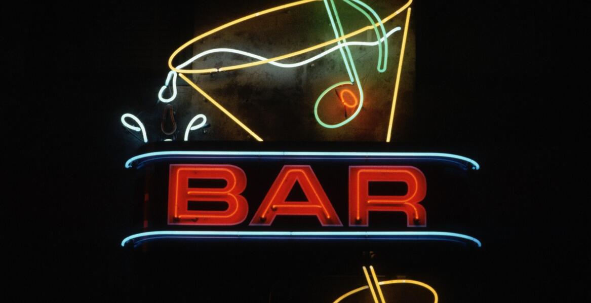 Drzwi barowe jako element nowoczesnego designu wnętrz