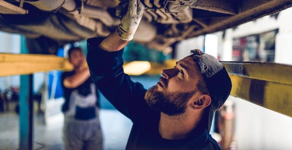 Znaczenie wykwalifikowanych fachowców dla jakości usług autoserwisowych
