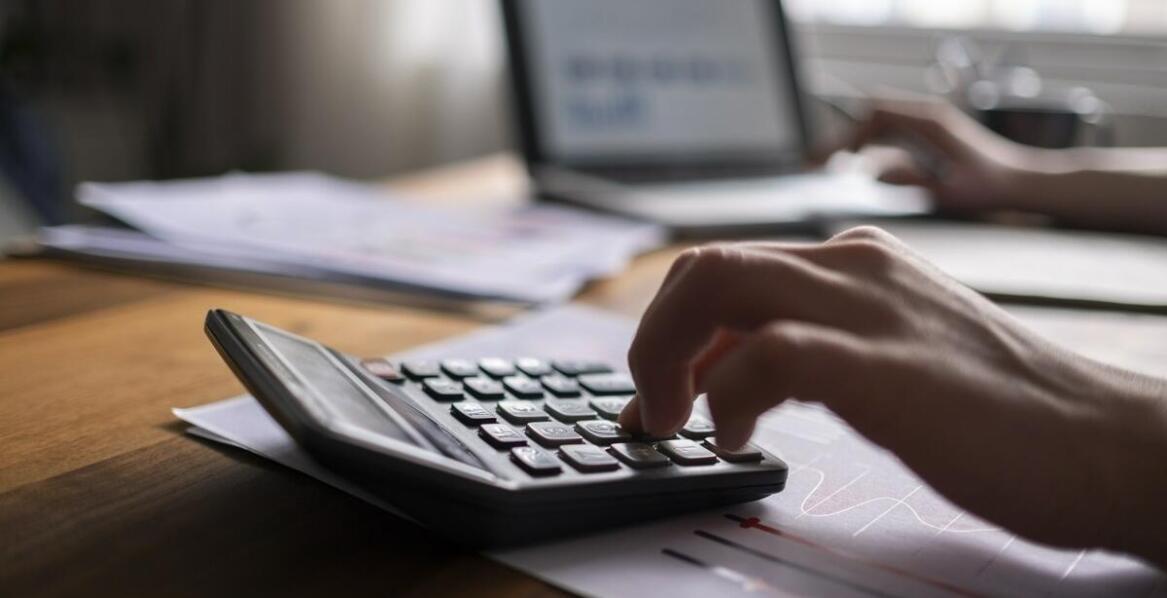 Profesjonalne prowadzenie ksiąg handlowych - klucz do sukcesu przedsiębiorstw