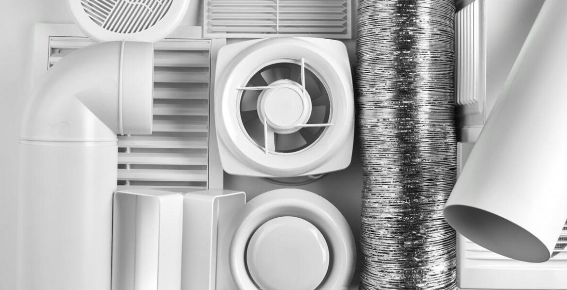 Porównanie różnych typów obudów stosowanych w systemach filtrowentylacyjnych