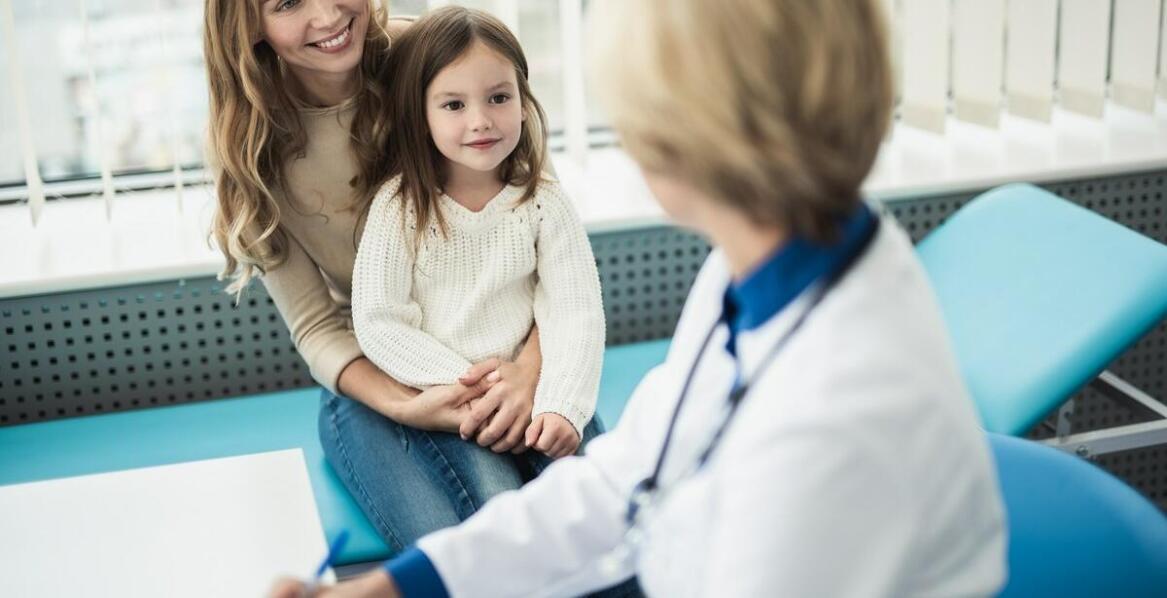 Kiedy pójść z dzieckiem do endokrynologa?