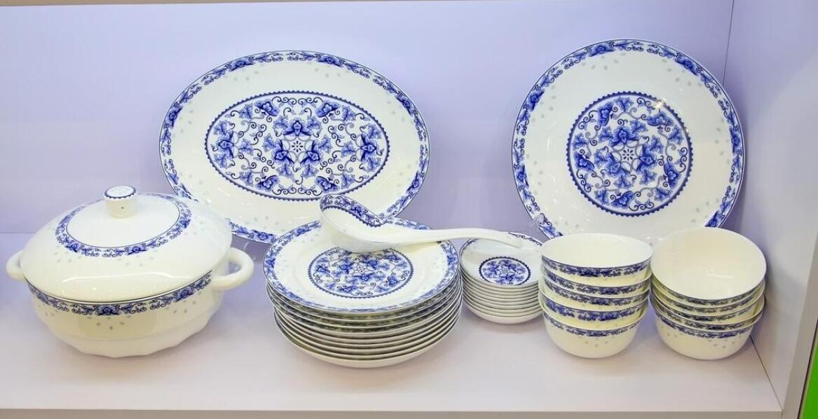 Polish pottery: why invest in handmade plates?
