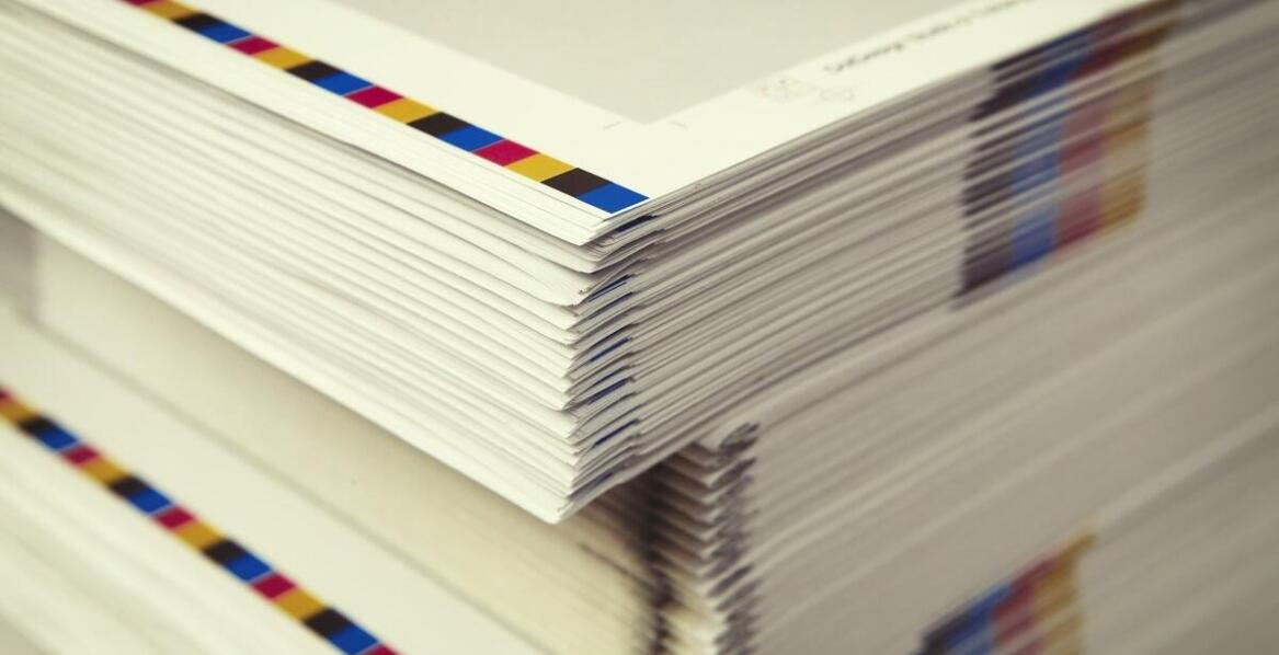 Koperty z okienkiem - kiedy warto je wybrać?