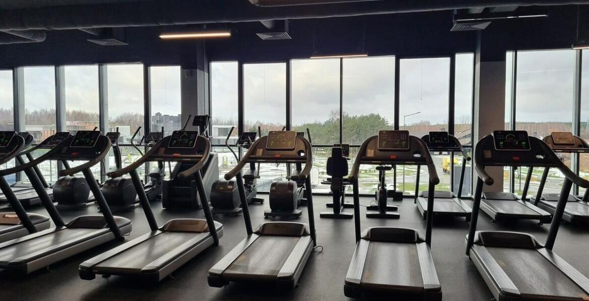 Dlaczego elektromagnetyczny orbitrek jest idealny dla biegaczy?