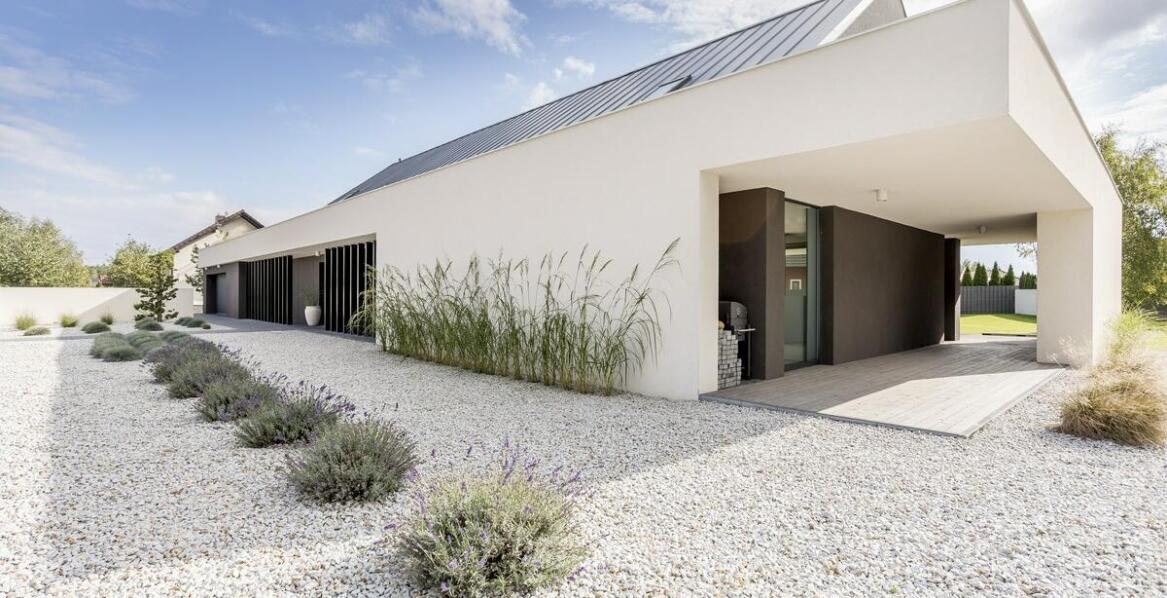 Jakie korzyści niesie montaż gabionowych elewacji w regionie śląskim?