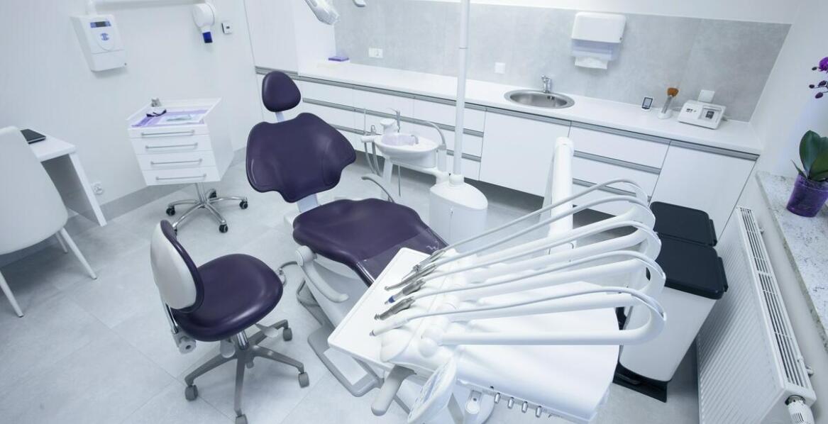 Dlaczego warto zainwestować w wysokiej jakości fotel dentystyczny?
