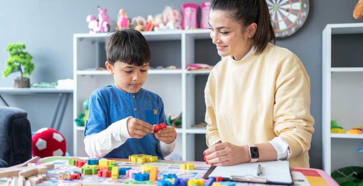 Jak logopedyczna diagnoza pomaga dzieciom z komunikacyjnymi zaburzeniami?