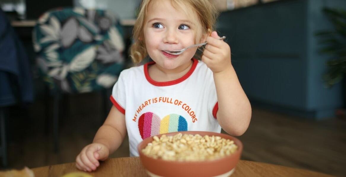 Jakie są zalety owsianych płatków w codziennej diecie?