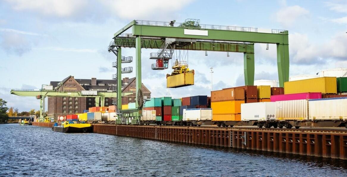 Jakie technologie wspierają import towarów z Irlandii Północnej?