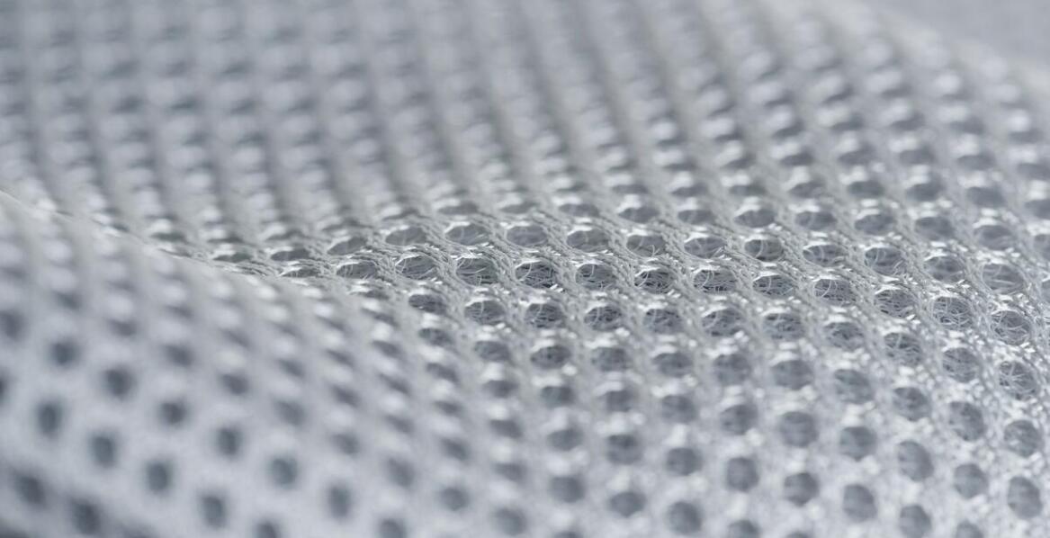 Rola wypełnień typu plaster miodu w ochronie produktów o nieregularnych kształtach