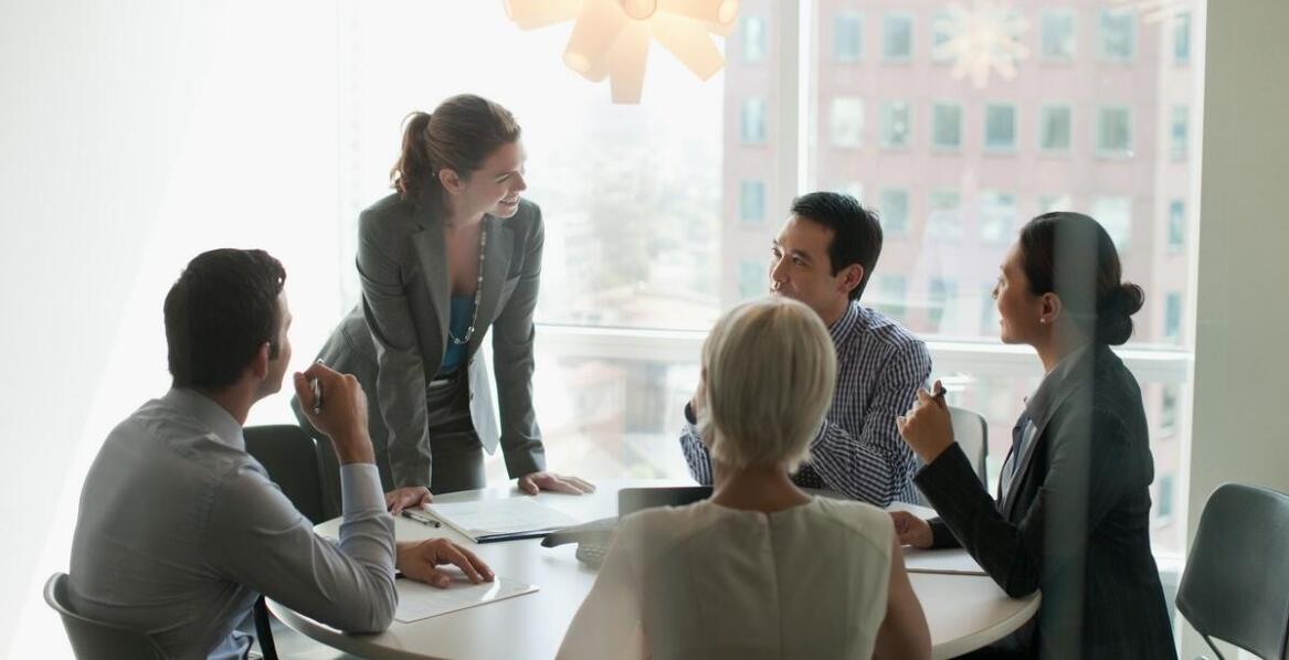 Sesje zdjęciowe dla zarządu – klucz do budowania autorytetu