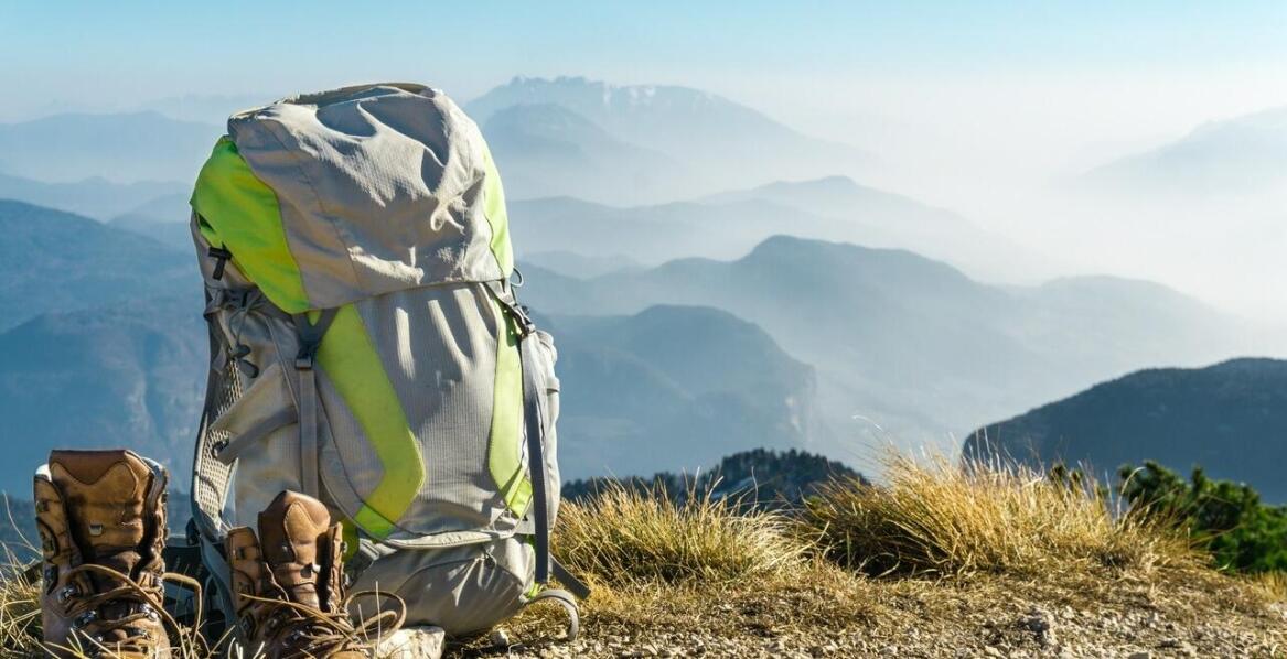 Ratunkowy plecak - kluczowe elementy wyposażenia