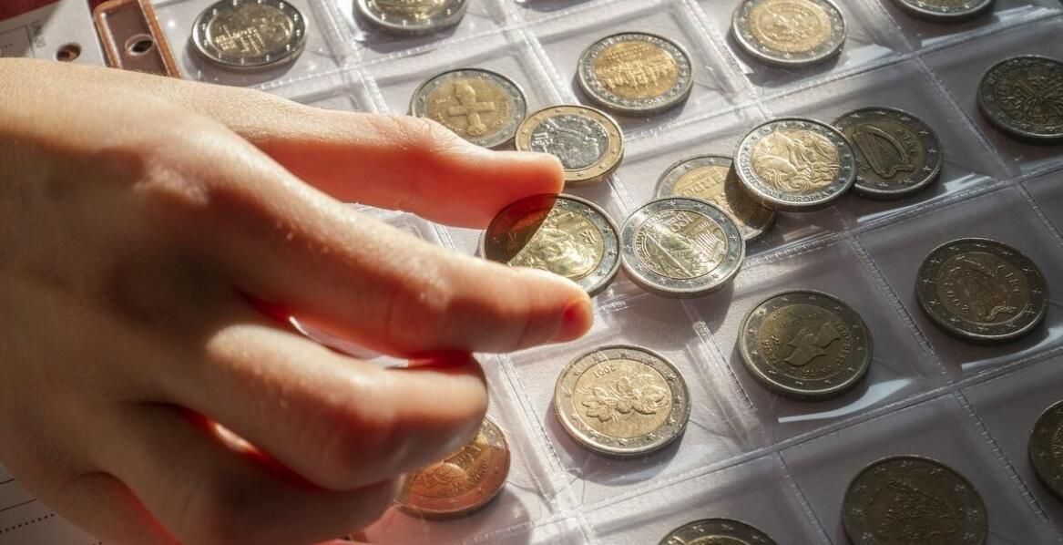 Rzadkie pocztowe znaczki - co czyni je wyjątkowymi i pożądanymi dla kolekcjonerów?