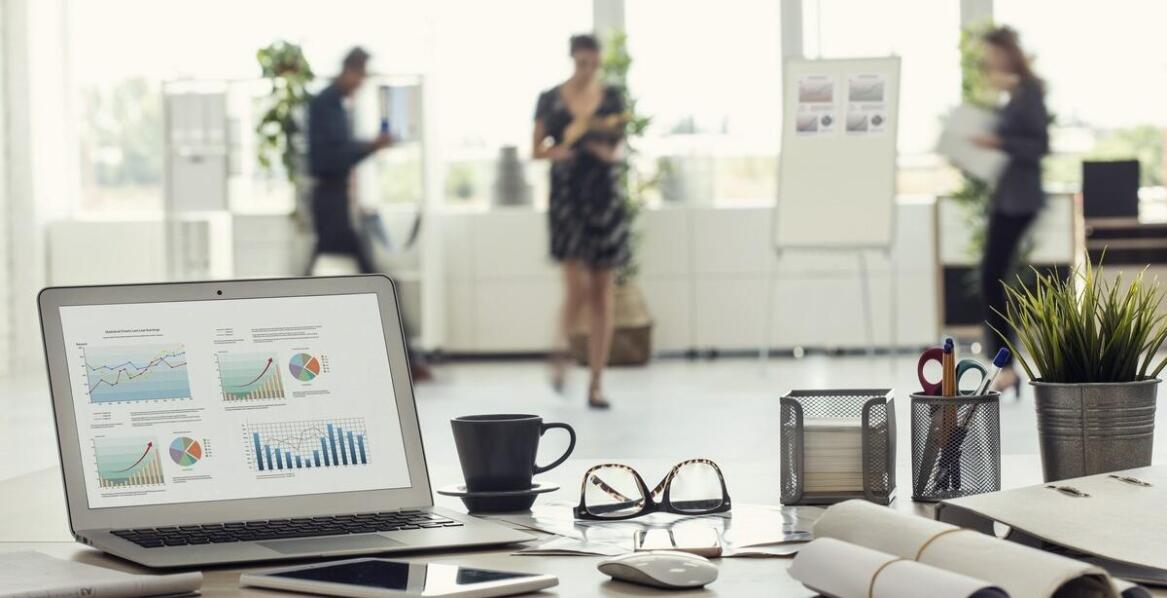 Rozliczanie czasu pracy – jakie korzyści niesie dla firm?