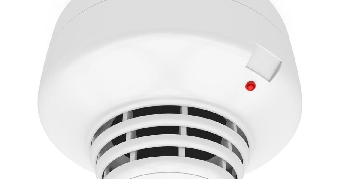 Jakie są korzyści z integracji czujników dymu z alarmowymi systemami?