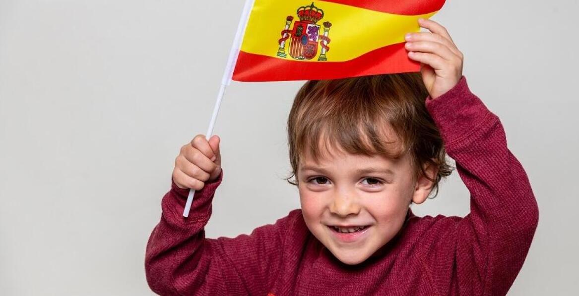 Jak wirtualne lekcje hiszpańskiego mogą stymulować rozwój dziecka?