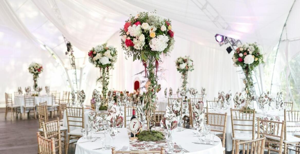 Jak wybrać idealną weselną salę w Dąbrowie Górniczej na małe przyjęcie?