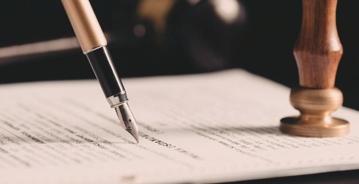 Kluczowe prawne regulacje dotyczące obrotu nieruchomościami