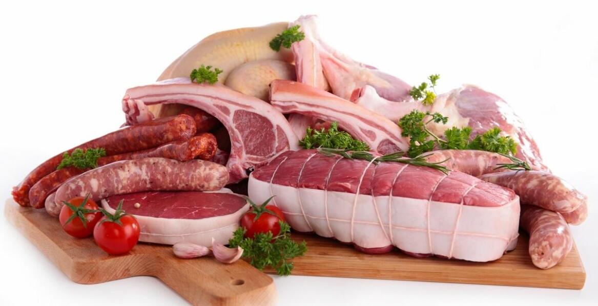 Rola jakości surowców w diecie BARF – dlaczego jest tak ważna?