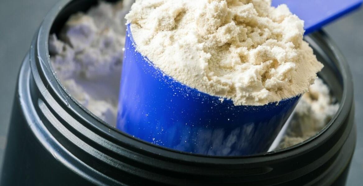 Jakie witaminy i minerały warto łączyć z proteinami WPC 80 dla optymalnych efektów?