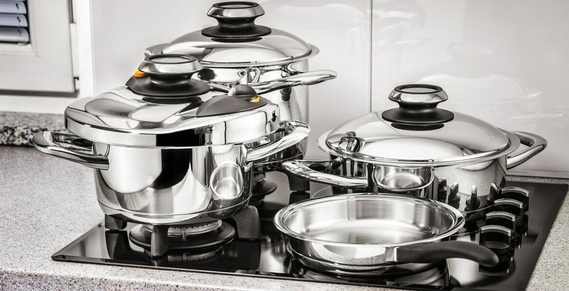 Jak wybrać odpowiednie pokrywki do garnków, aby utrzymać ciepło w potrawach?
