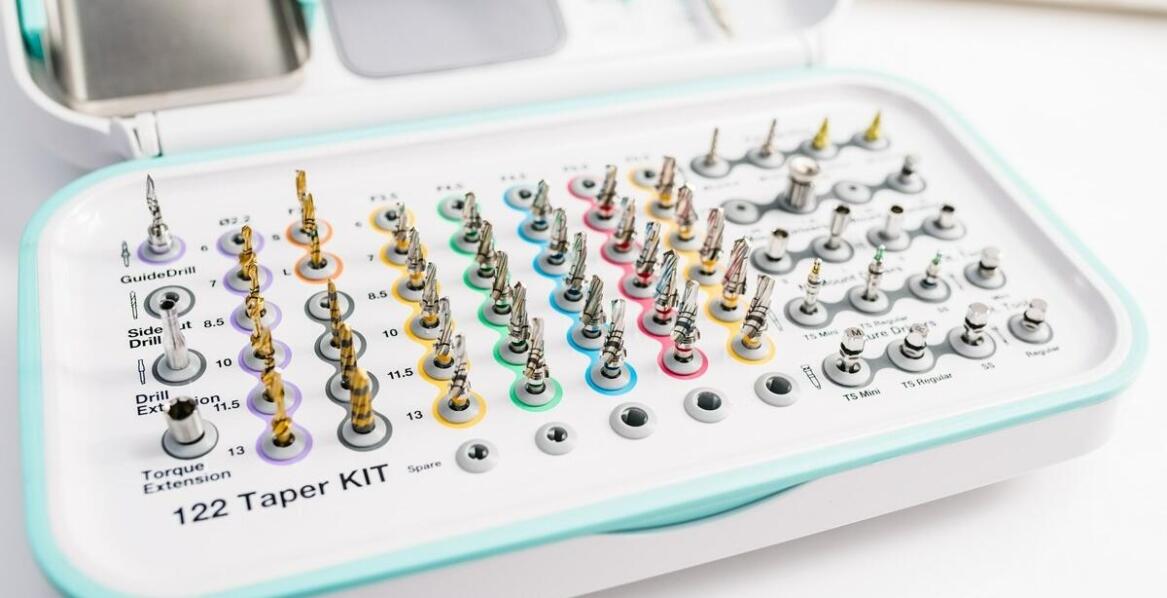 Jak regeneracja wpływa na trwałość koronowych wierteł?