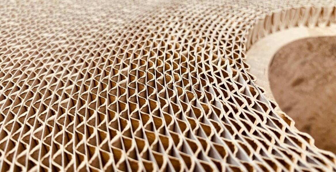 Kartonowa rura w kontekście innowacyjnych rozwiązań do pakowania