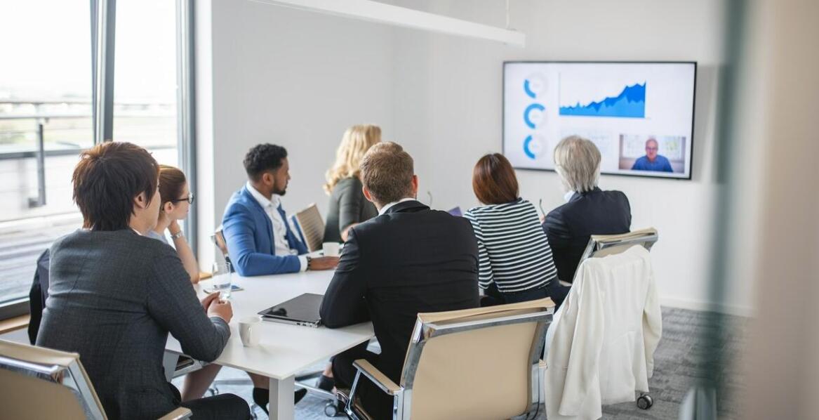 Rola analytics d&b finance w ocenie efektywności kapitałowych inwestycji