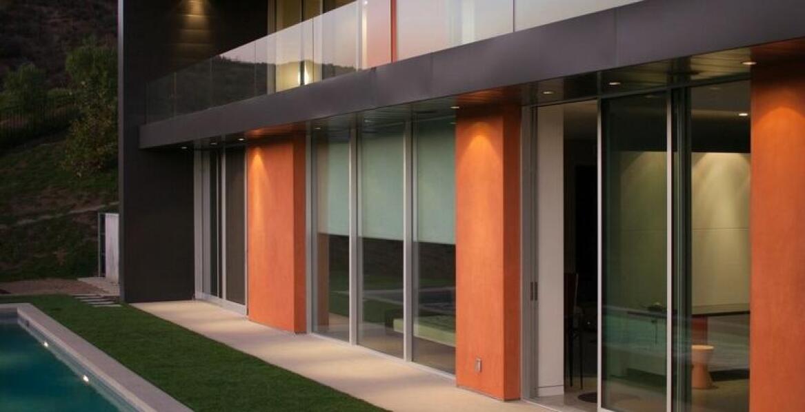 Jak dopasować garaż moto do architektury i estetyki posesji?