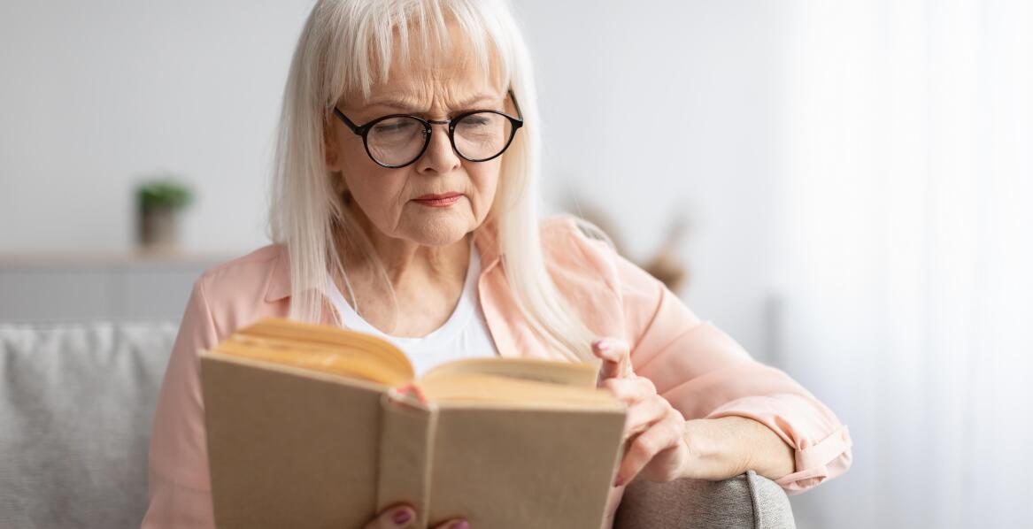Jak literatura inspiruje mieszkańców domu opieki do podejmowania nowych wyzwań?