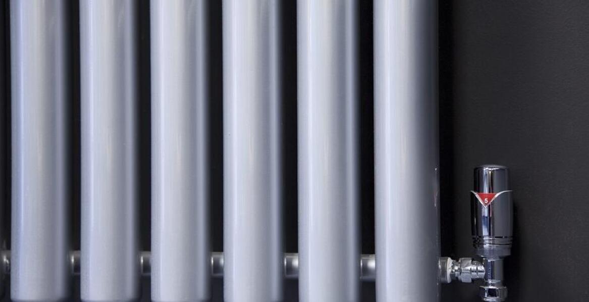 Efektywność energetyczna grzejników wodno-elektrycznych – co warto wiedzieć