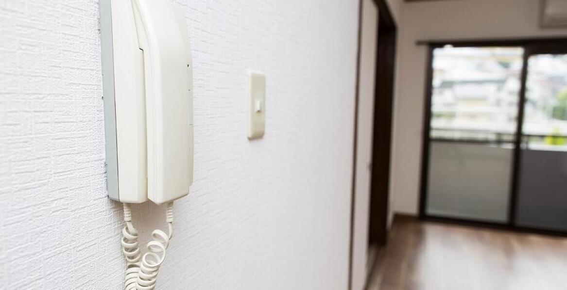 Jakie są kluczowe zalety stosowania unifonów cyfrowych w nowoczesnych inwestycjach deweloperskich?