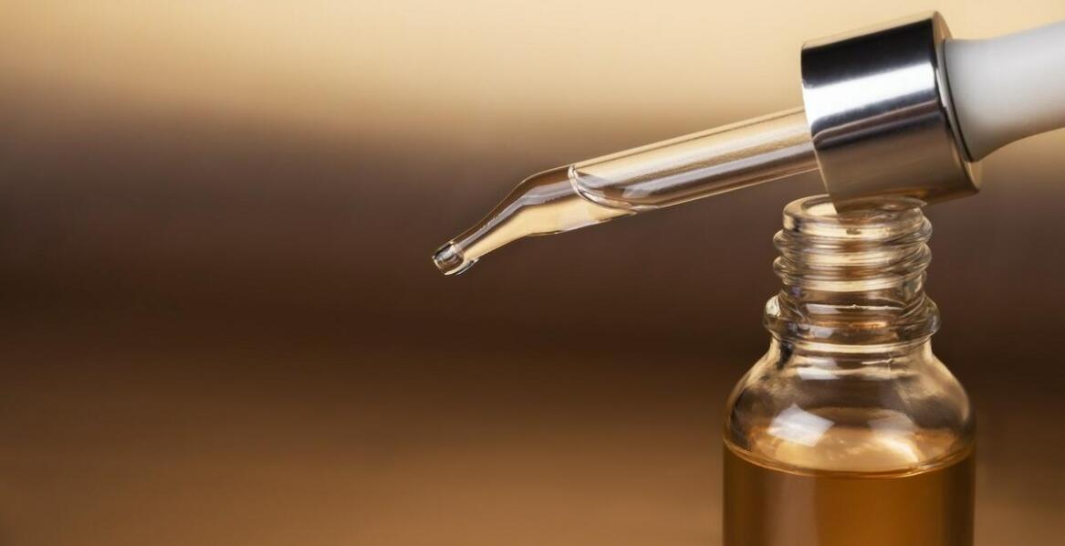 Zastosowanie olejku eterycznego z oregano w aromaterapii – korzyści dla zmysłów