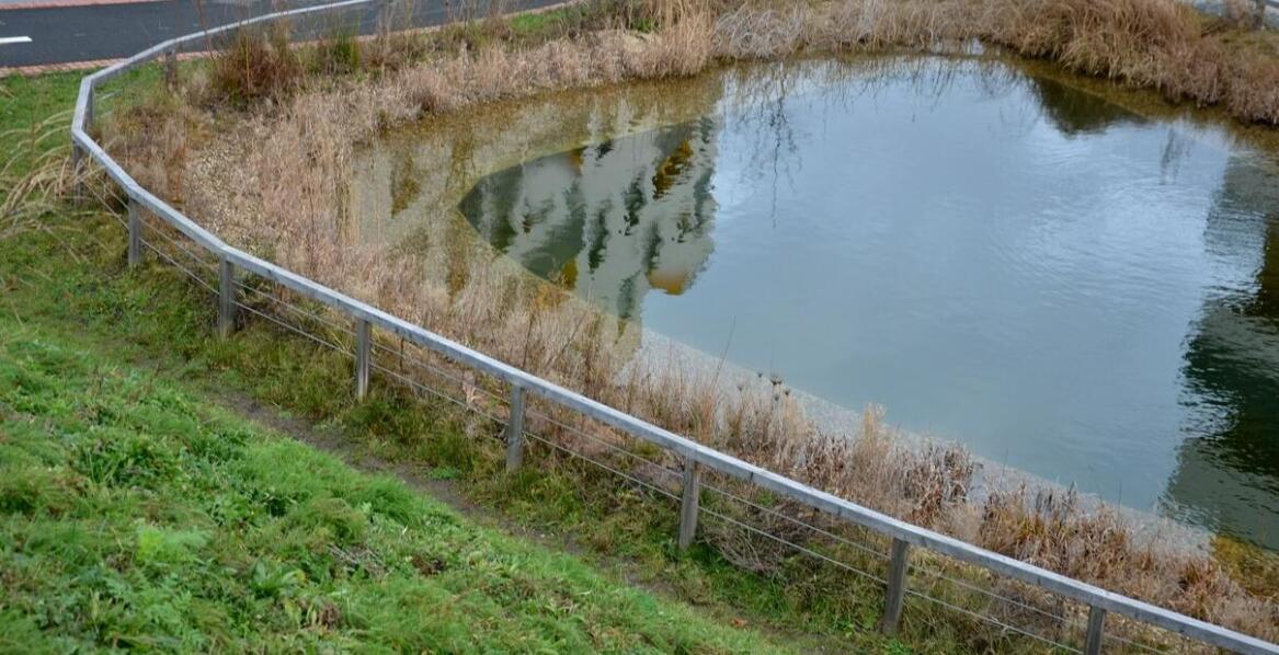 Szczelne ścianki a ochrona brzegów zbiorników wodnych