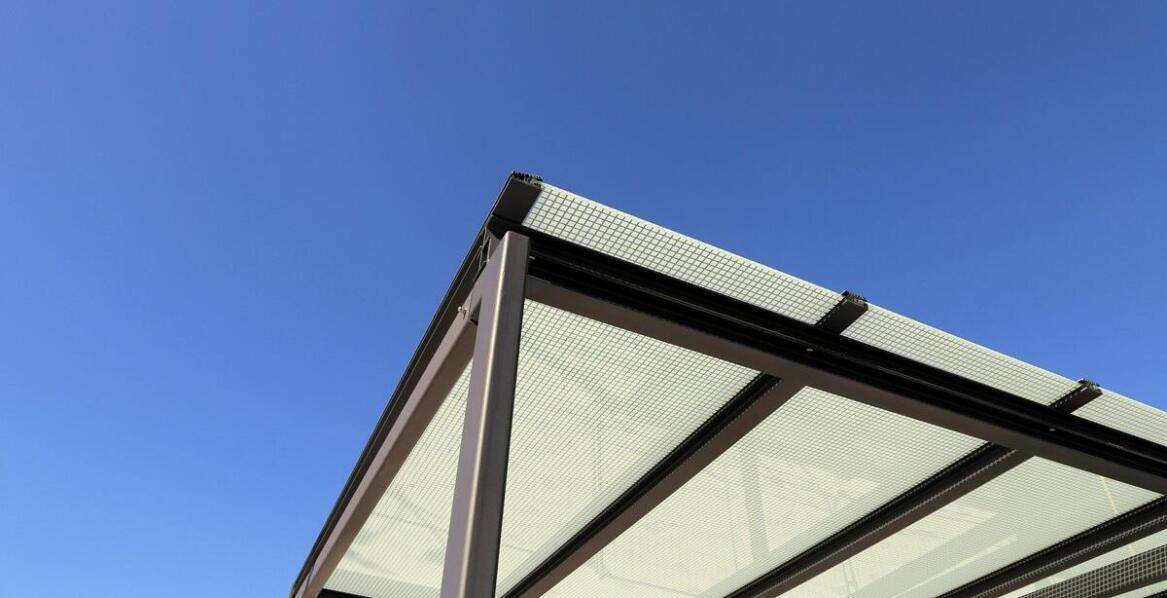 Wpływ zadaszenia balkonu na estetykę budynku