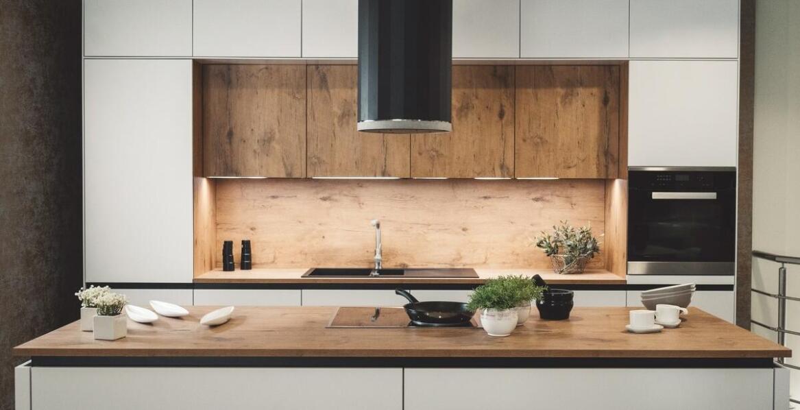 Porównanie sufitowych głośników – jakie modele dominują na rynku?