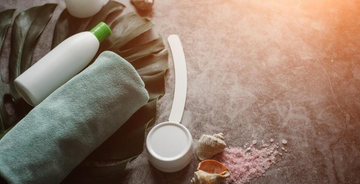 Jakie zastosowanie w kosmetologii znajduje szczotka Arosha?