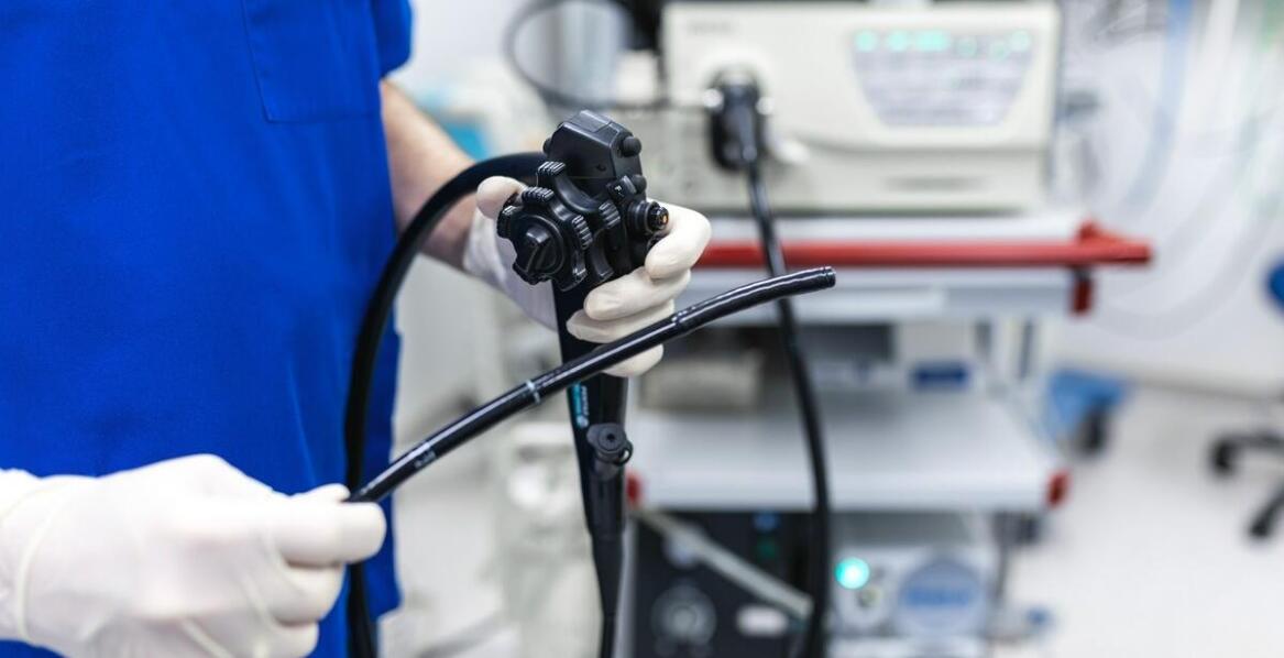 Jak gastroskopia pomaga w leczeniu żołądkowo-przełykowego refluksu?