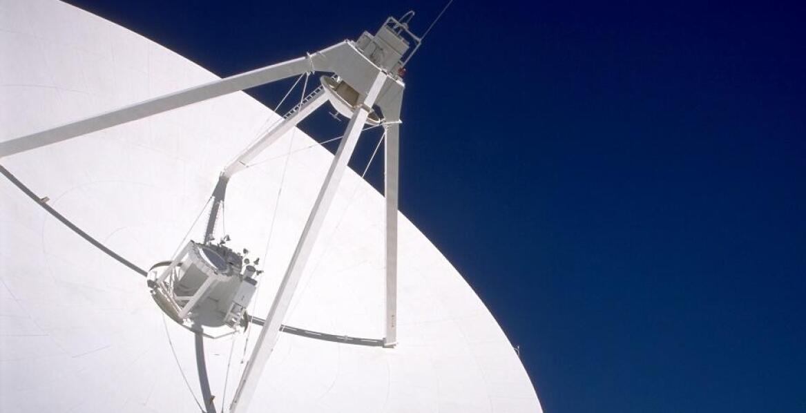 Jak antena TV na jachcie wspiera łączność i rozrywkę na wodzie?