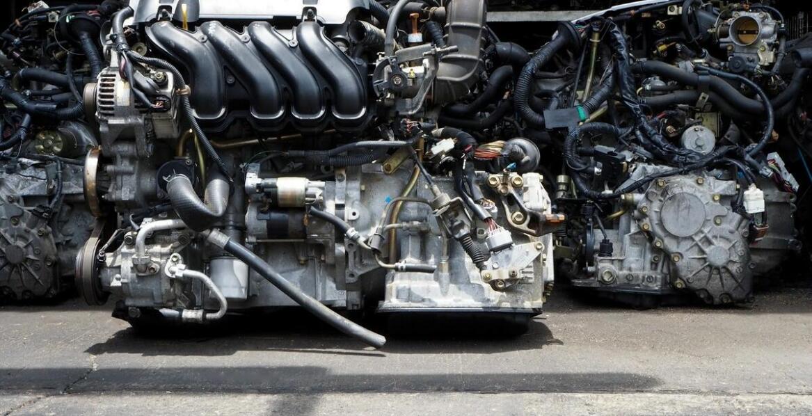 Korzyści z zakupu używanych części do samochodów marki Honda.