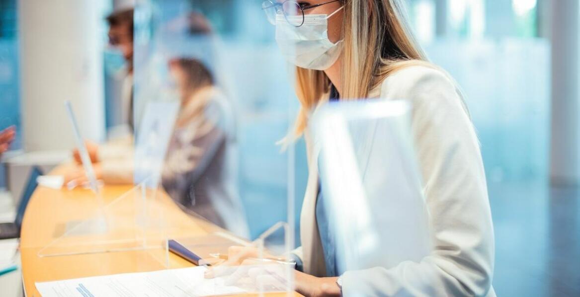 Jak kantor w Kowalowie dba o bezpieczeństwo transakcji finansowych?