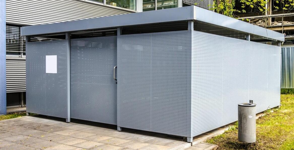 Dlaczego warto inwestować w solidne dla palaczy wiaty?