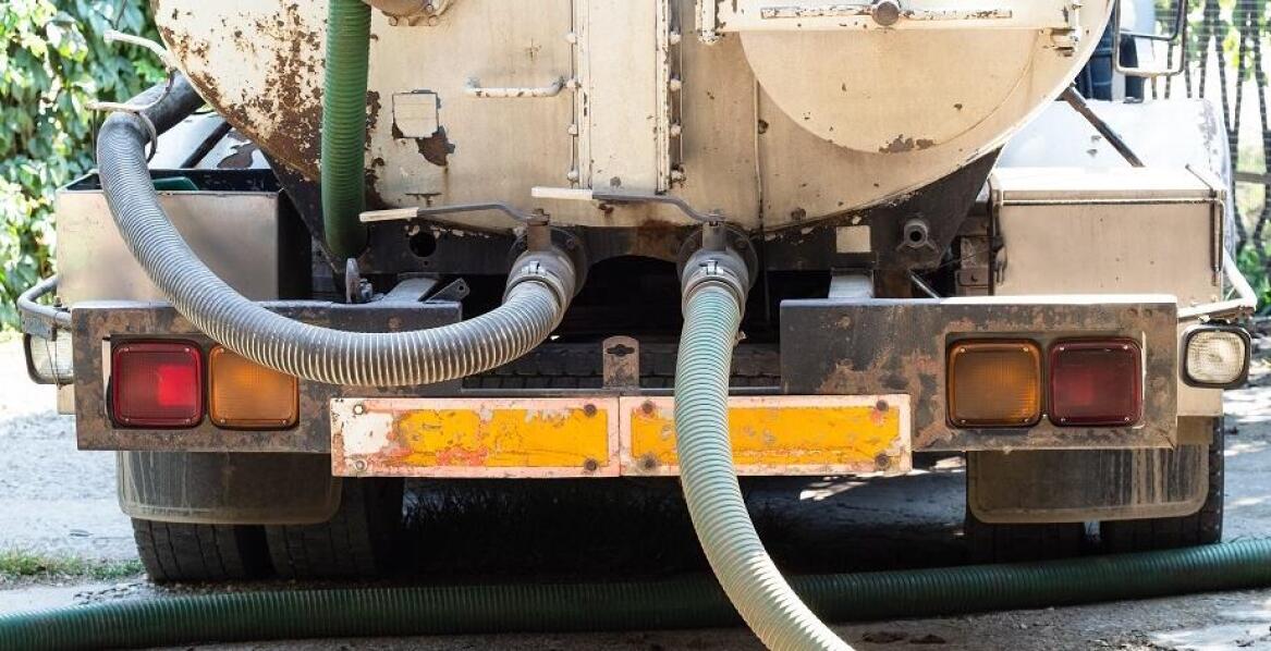 Jak odpowiednie technologie wspierają proces asenizacji?