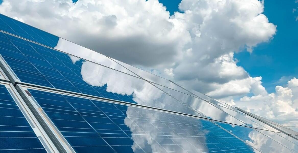 Wpływ wysokiej jakości instalacji  fotowoltaicznej na jej wydajność i trwałość