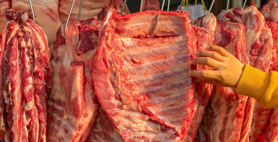 How do pork masks fit into the tradition of Polish cuisine?