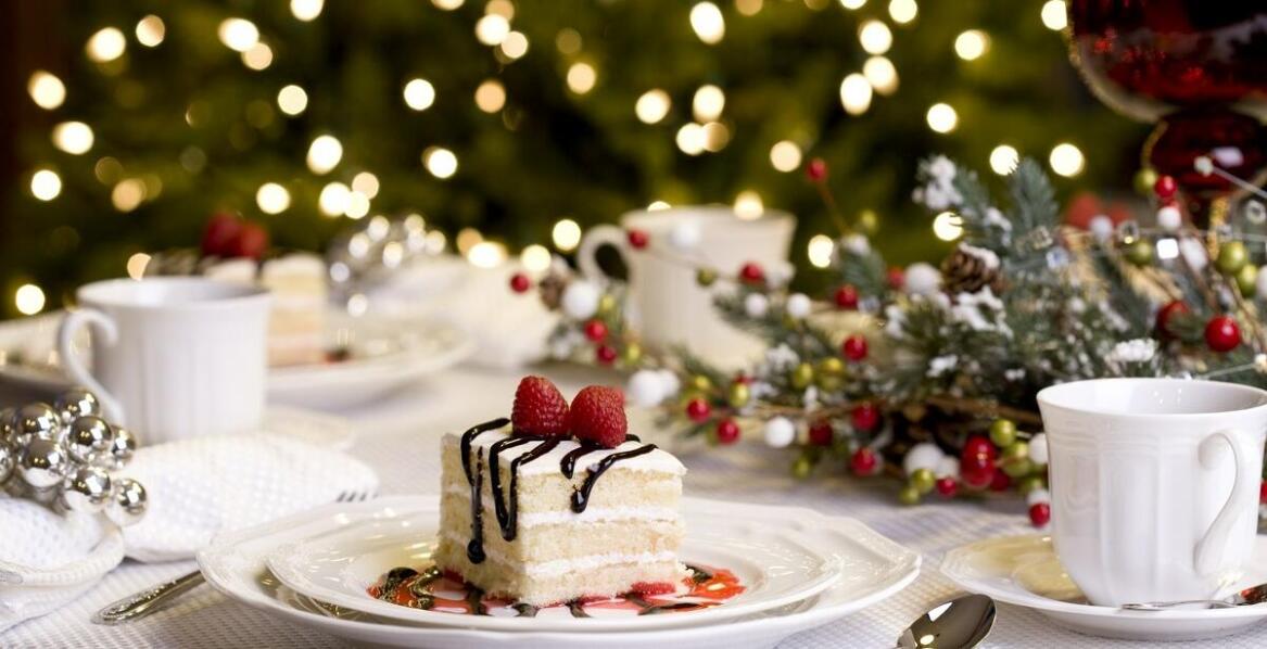 Zorganizuj bezstresowe święta z naszym bożonarodzeniowym cateringiem!