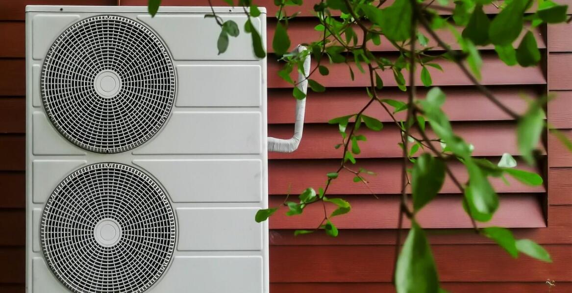 Instalacja pomp ciepła jako ekologiczne źródło ogrzewania – co warto o tym wiedzieć?