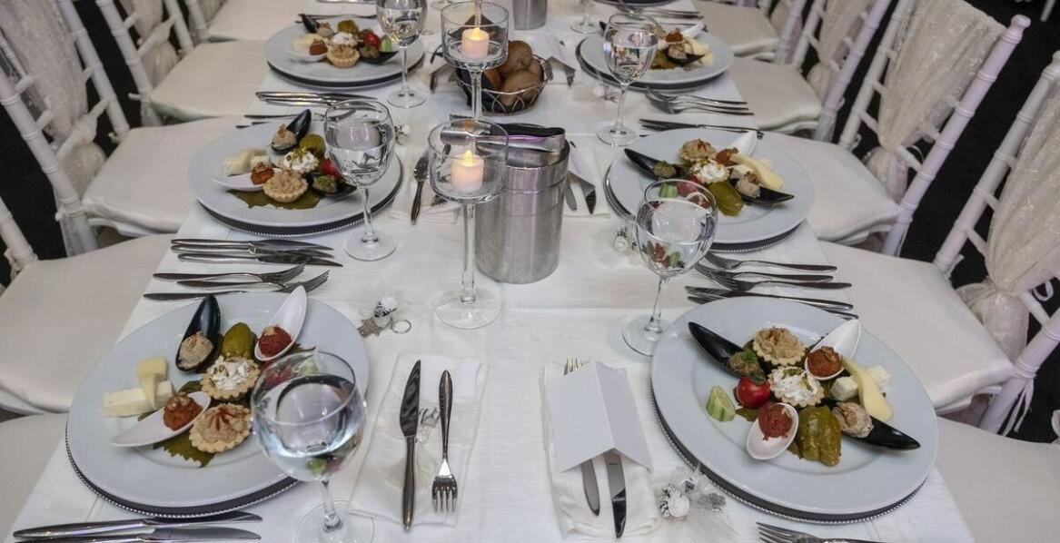 Od idei do realizacji: kompleksowa organizacja firmowych bankietów w Poznaniu